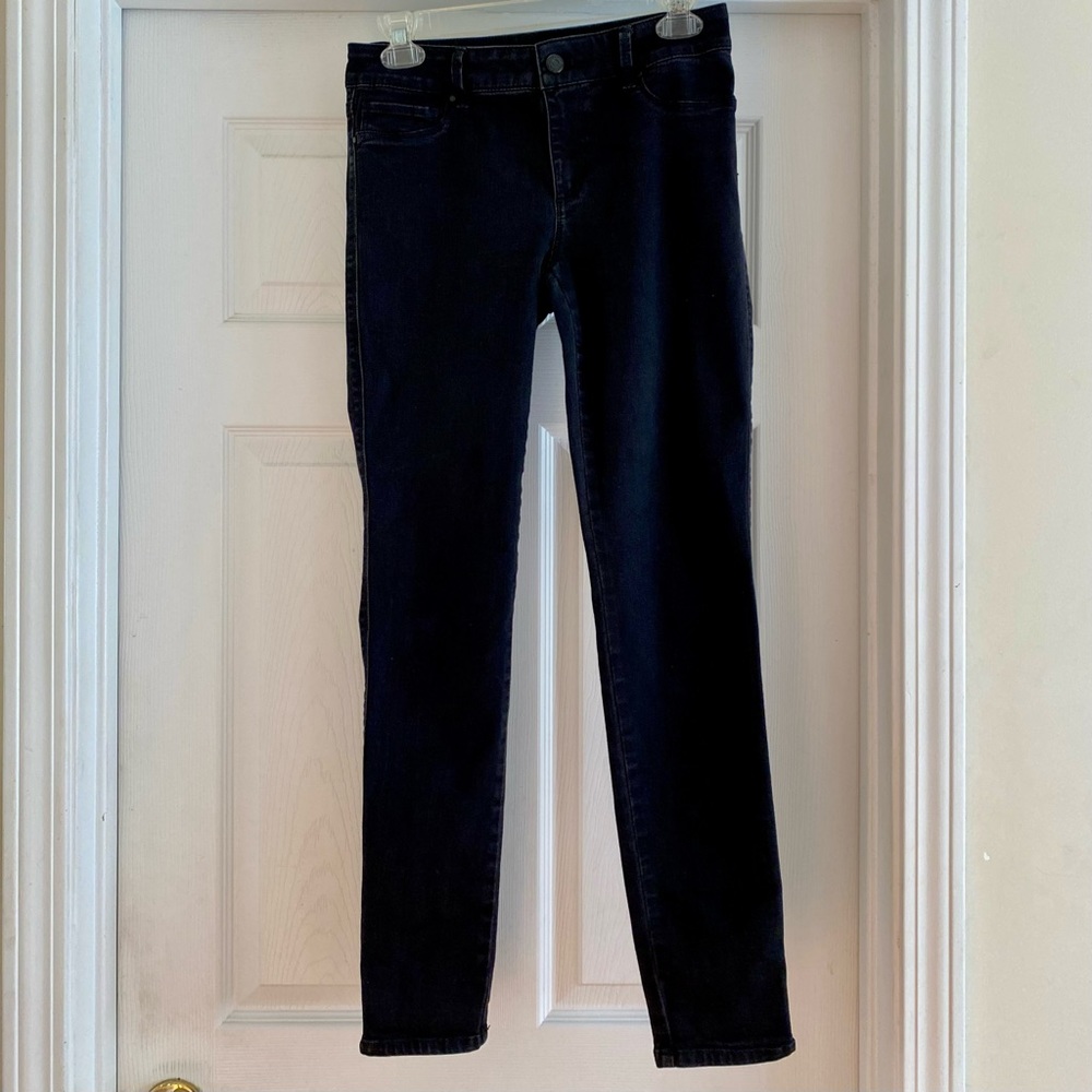 White House Black Market Black The Jegging